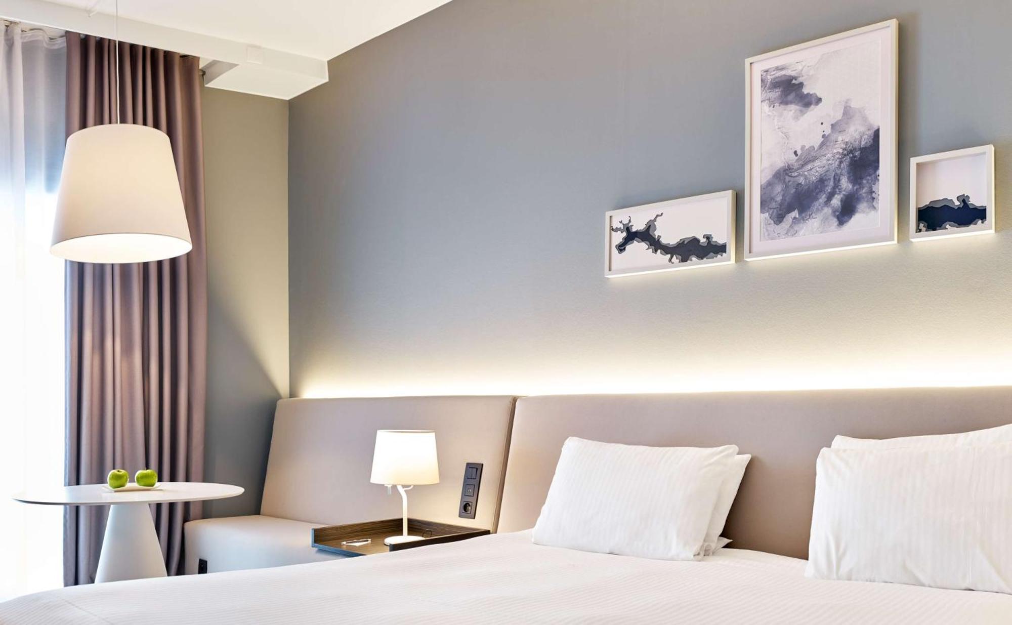 Standard Room,1584393712:JPEG